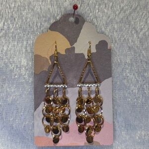 ✨ Elegant Gold Dangle Earrings ✨